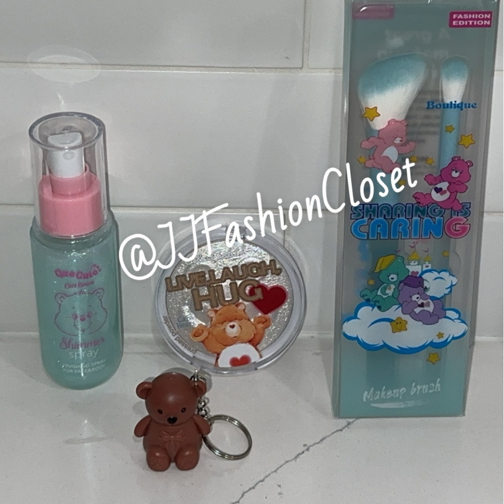 So Cute Care Bears Makeup Bundle 🩵